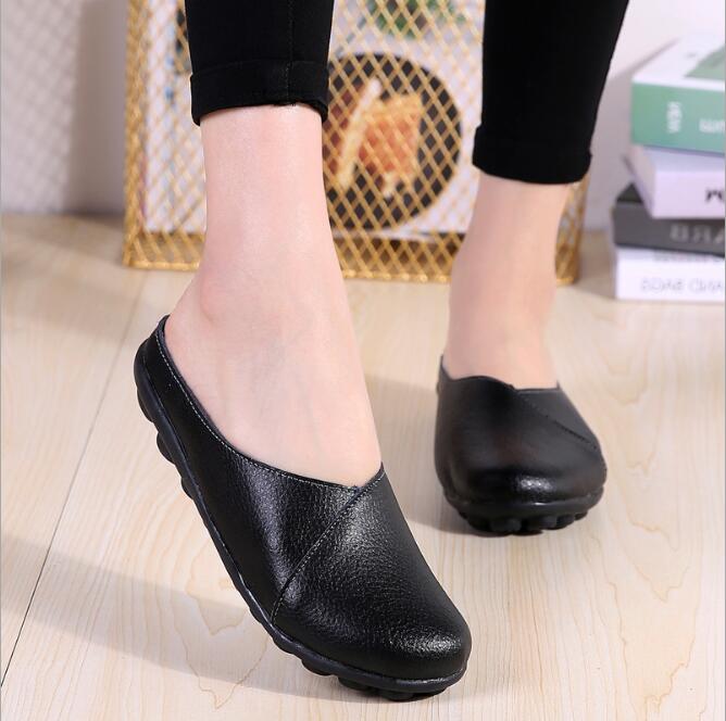 Wholesale Women's Leather Flat Spring Summer Slippers