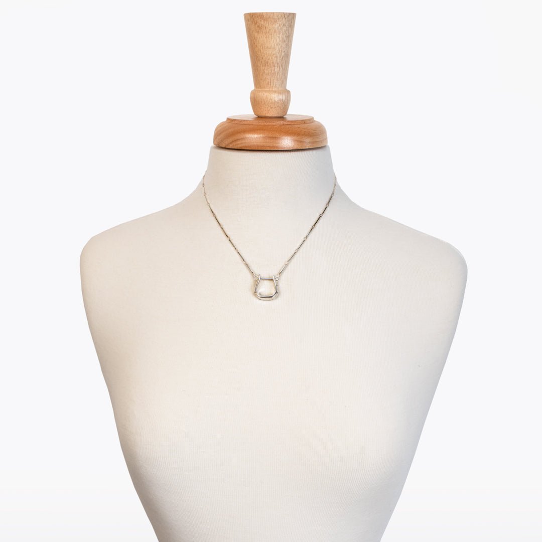 Mesa - Western Horse Stirrup Necklace in Silver